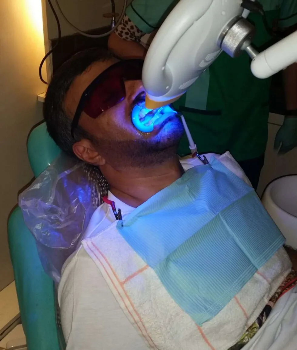 31533 teeth whitening philippines brushing