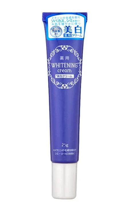 31534 eye cream application