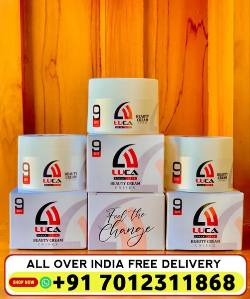 31582 glowing skin woman