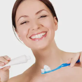/img/31612-proper-brushing-techniques.webp