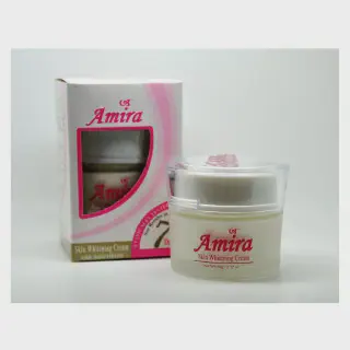 /img/31780-amira-skin-whitening-results.webp