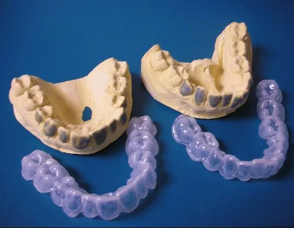 31805 invisalign tray storage